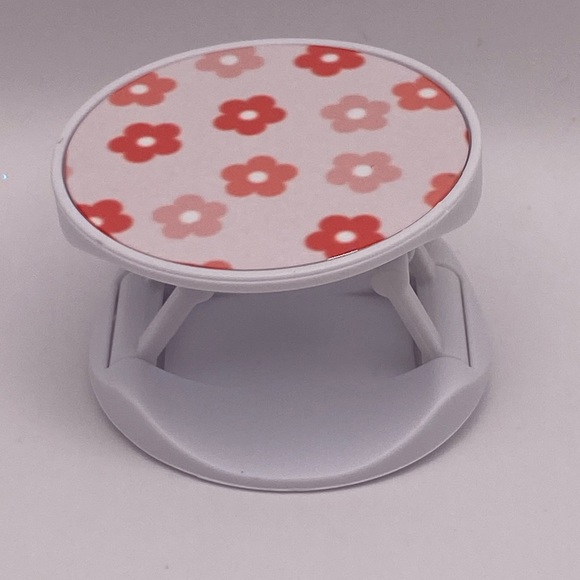 HANDMADE Retro Flower POP-SOCKET - Picture 2 of 5